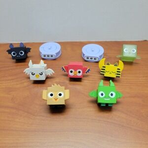 Pet Simulator X lot of 7 with‎ accessories